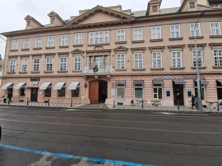 Auriapartments Karlin 2Kk S Terasou A Parkovanim Praha Exteriér fotografie